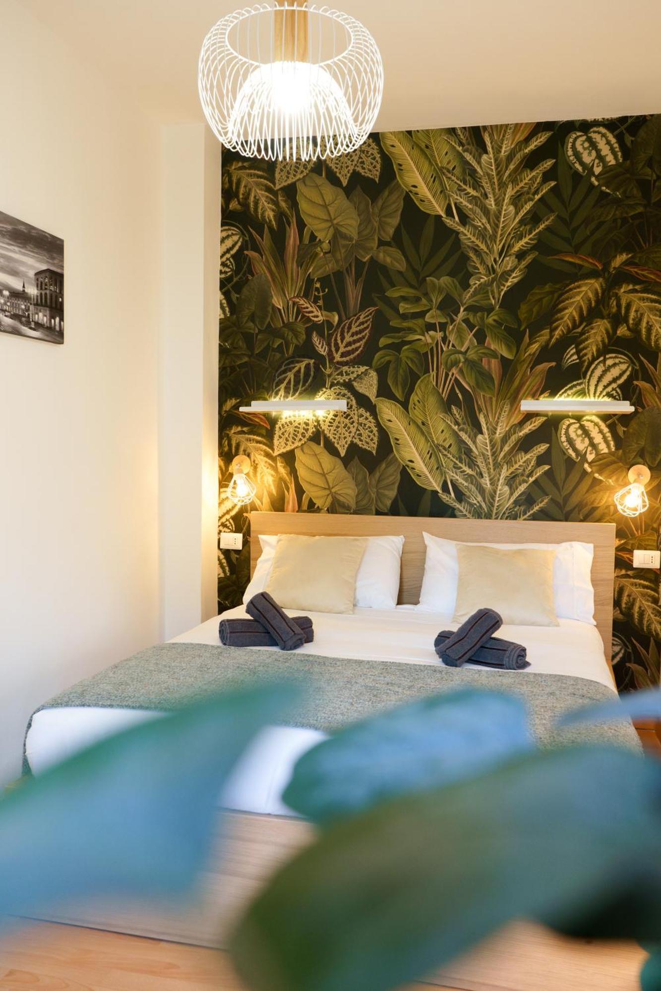 2Min Metro Rossa-20Min San Siro-Ac-Parcheggi Appartement Milaan Buitenkant foto
